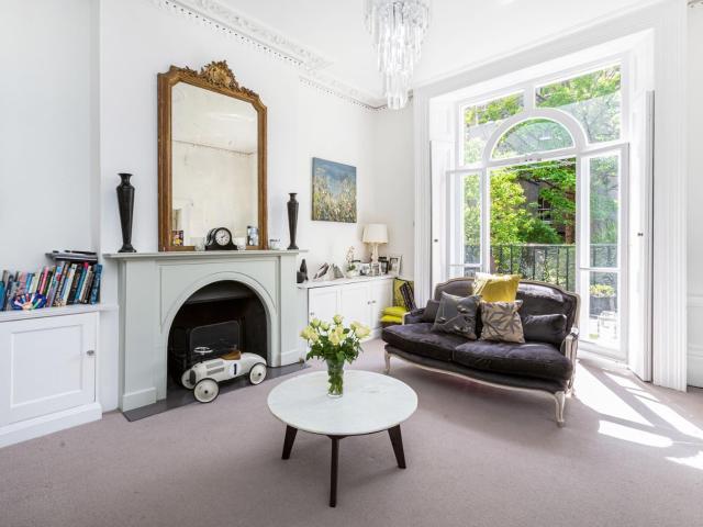 Apartment for rent in Brompton, Greater London