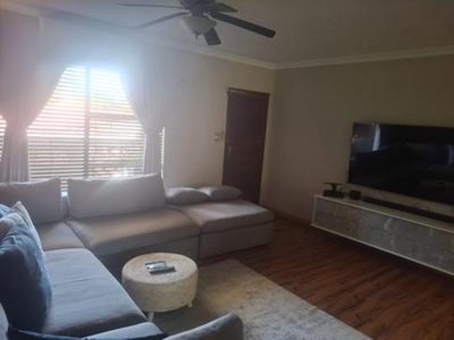 Apartment for rent in Vanderbijlpark, Emfuleni Local Municipality