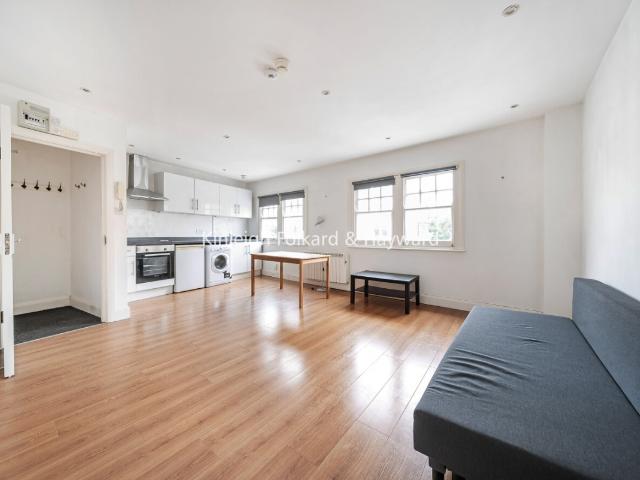 Apartment for rent in Crouch End, Greater London