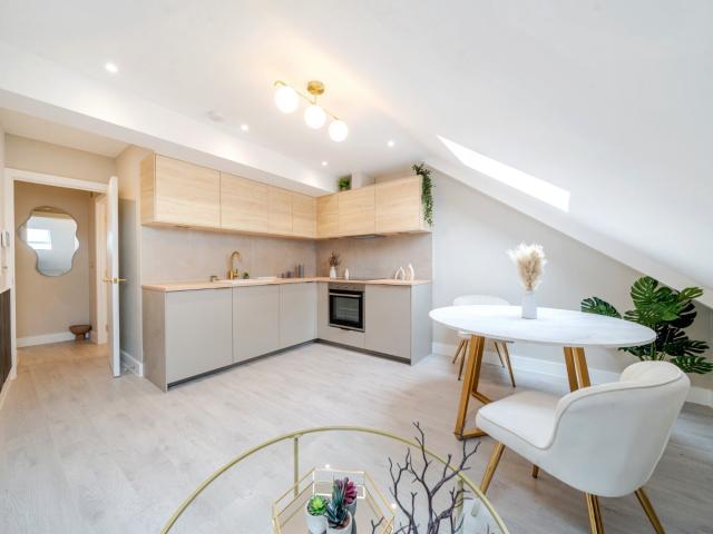 Apartment for rent in Shepherd's Bush, Greater London