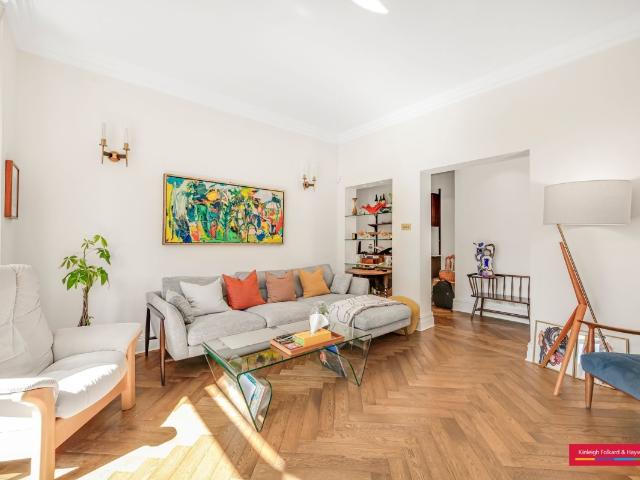 Apartment for rent in Belsize Park, Primrose Hill