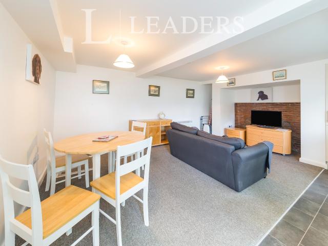 Apartment for rent in Cross In Hand, East Sussex