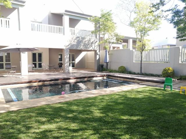 Apartment for rent in Douglasdale, Randburg