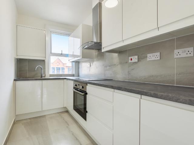 Apartment for rent in Earlsfield, Greater London