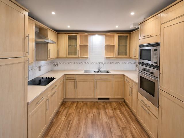 Apartment for rent in Port Solent, City Of Portsmouth