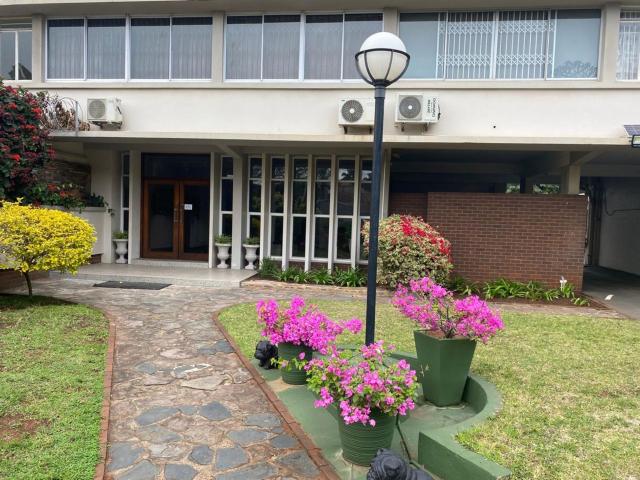 Apartment for rent in Westridge, Durban