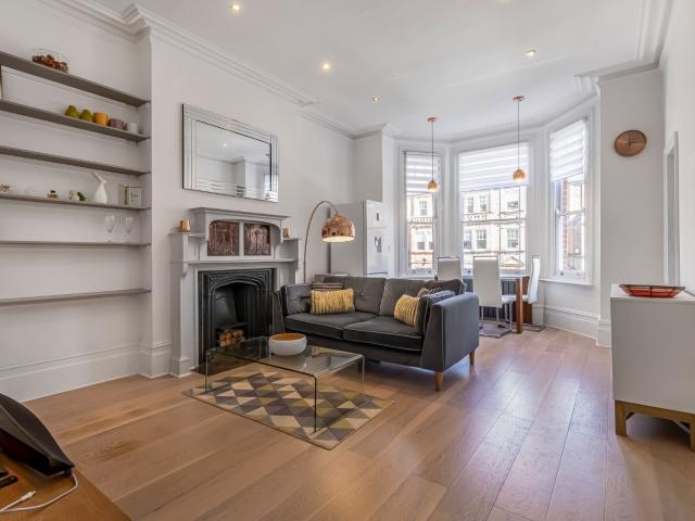 Apartment for rent in South Hampstead, Greater London