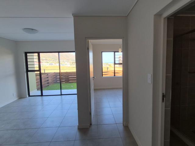 Apartment for rent in Temperance Town, City of Cape Town