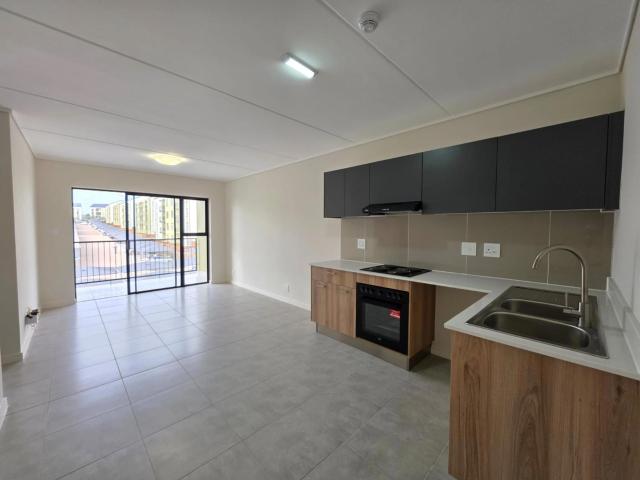 Apartment for rent in Temperance Town, City of Cape Town