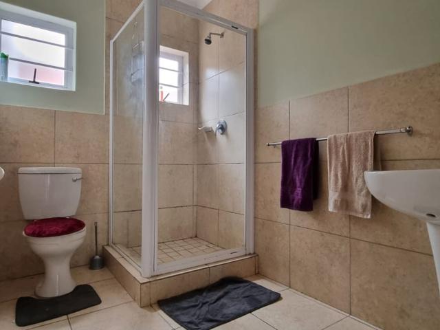 Apartment for rent in Makhanda, Makana Local Municipality