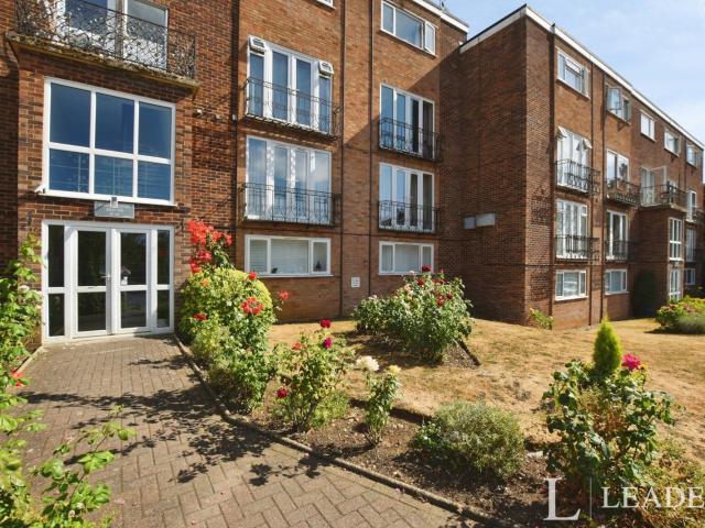 Apartment for rent in Hockerill, Colliers End