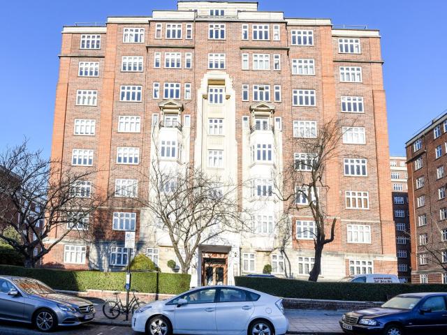 Apartment for rent in St. John's Wood, Greater London