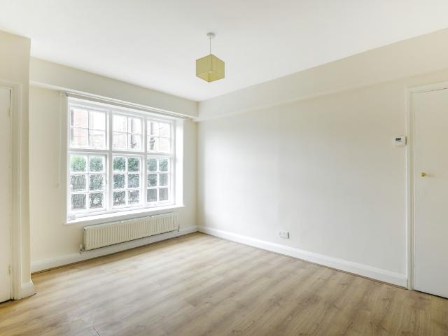 Apartment for rent in Hampstead Garden Suburb, Greater London