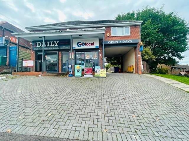 Apartment for rent in Tidbury Green, West Midlands