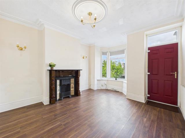 Apartment for rent in Birkendale, Sheffield
