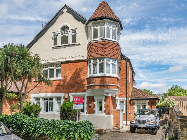 Apartment for rent in London Borough of Lewisham, Ladywell