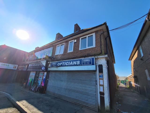 Apartment for rent in Wythenshawe, Manchester