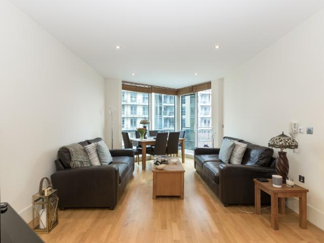 Apartment for rent in Battersea, Greater London