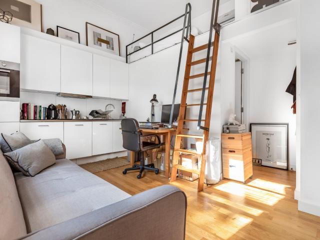 Apartment for rent in Clapham, Greater London