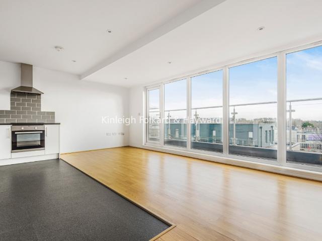 Apartment for rent in London Borough of Lewisham, Lower Sydenham