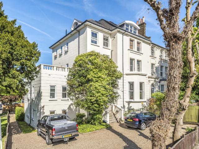 Apartment for rent in London Borough of Croydon, Greater London