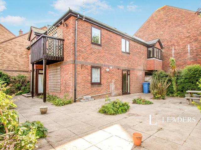 Apartment for rent in Old Town, Poole