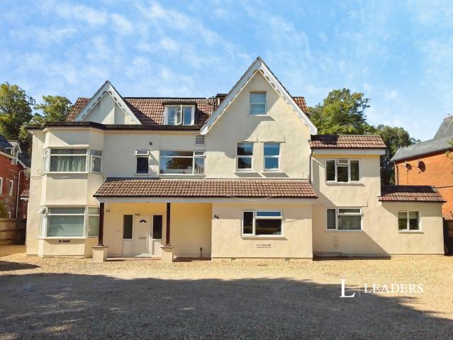 Apartment for rent in Charminster, Bournemouth