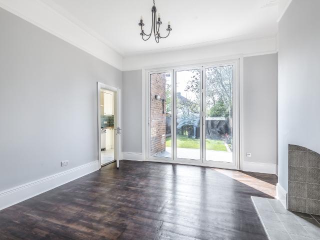Apartment for rent in North Finchley, Greater London