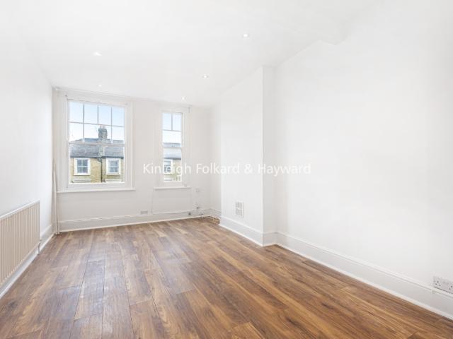 Apartment for rent in London Borough of Lewisham, Forest Hill