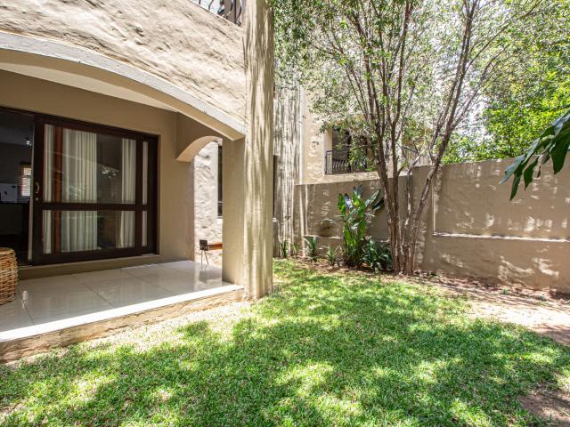 Apartment for rent in Lone Hill, Randburg
