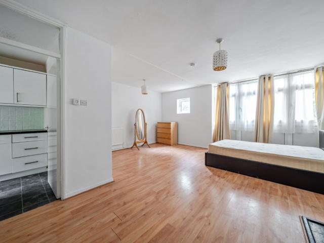 Apartment for rent in Peckham, Greater London