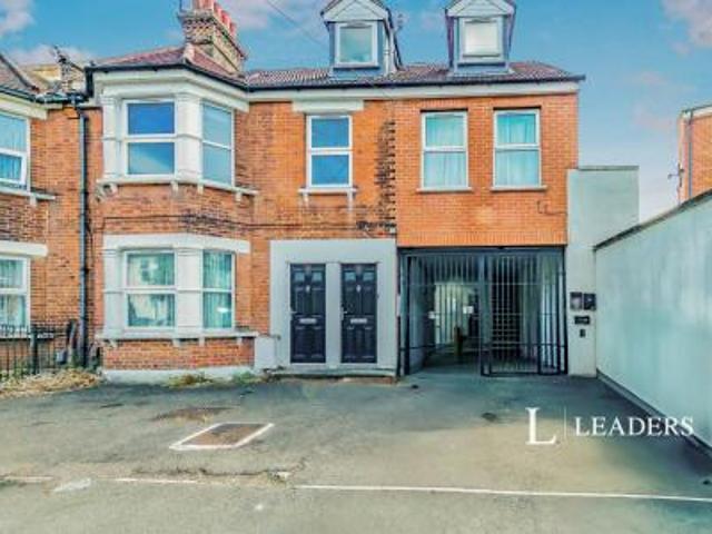 Apartment for rent in Bromley Park, Greater London