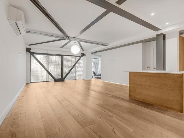 Apartment for rent in Hoxton, Greater London