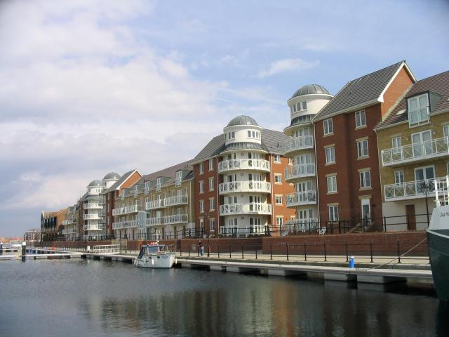 Apartment for rent in Crumbles, Eastbourne