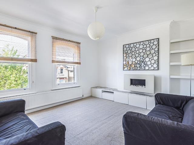 Apartment for rent in Streatham Hill, Greater London