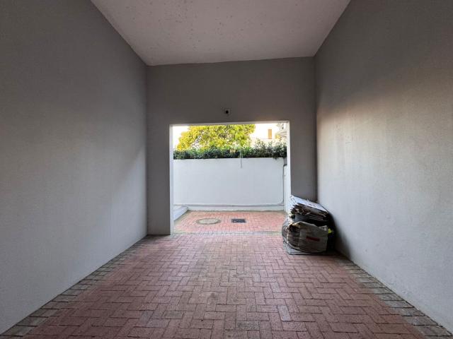 Apartment for rent in Stamford Hill, Durban