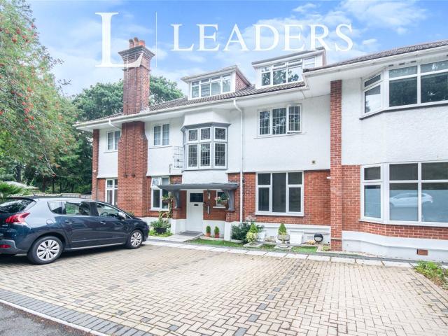 Apartment for rent in Branksome, Poole