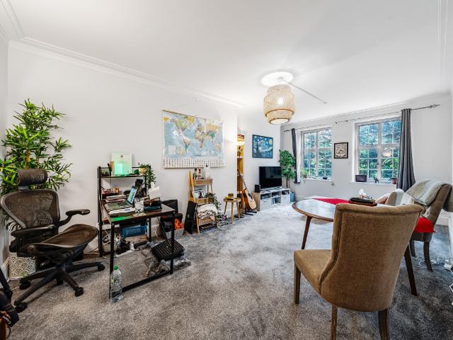 Apartment for rent in Golders Green, Greater London