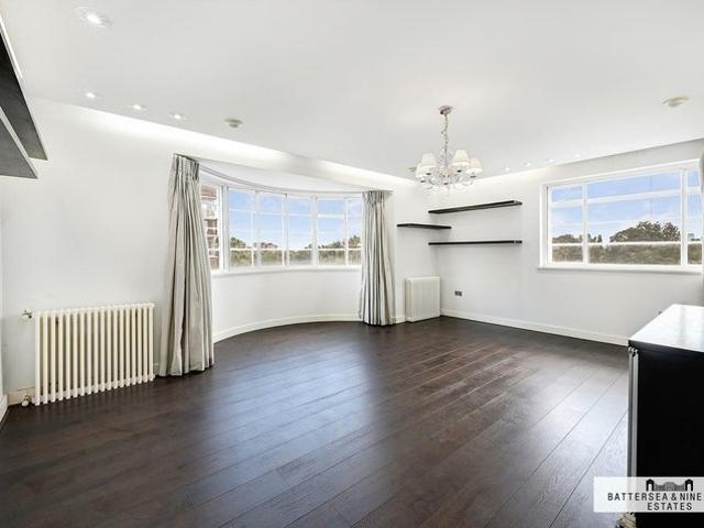 Apartment for rent in St. John's Wood, Greater London
