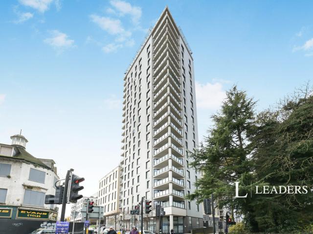 Apartment for rent in Horsell, Woking