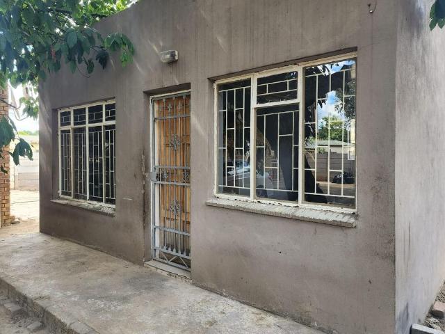 Apartment for rent in Tlhabane, North West