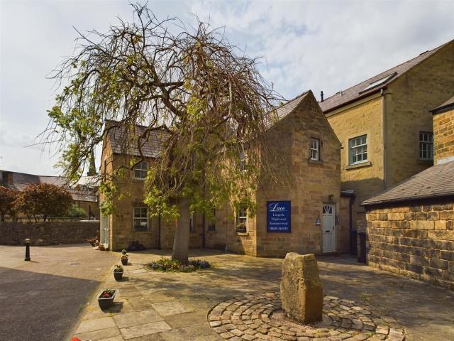 Apartment for rent in Froggatt, East Midlands