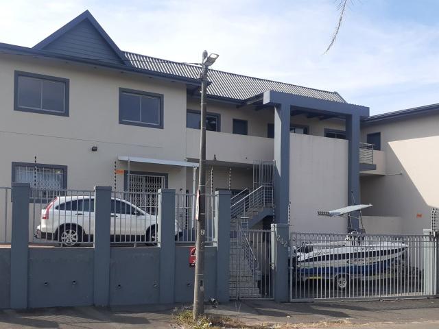 Apartment for rent in Seaview, Kwazulu-natal