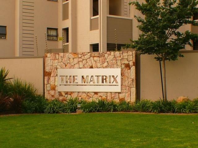 Apartment for rent in Paulshof, Sandton