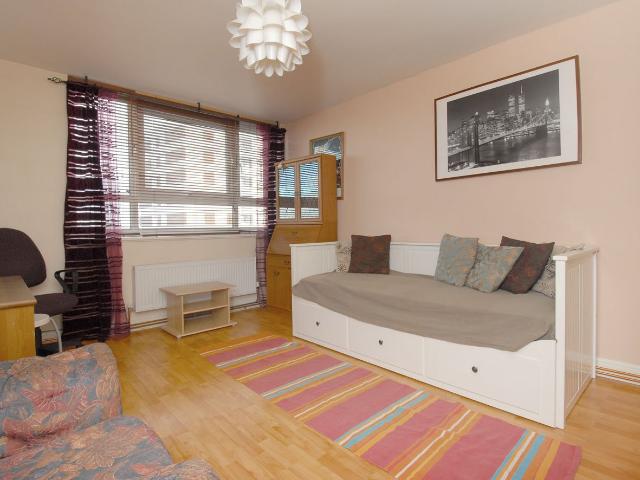 Apartment for rent in London Borough of Merton, South Wimbledon