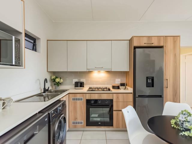 Apartment for rent in Pinehaven Country Estate, Mogale City Local Municipality