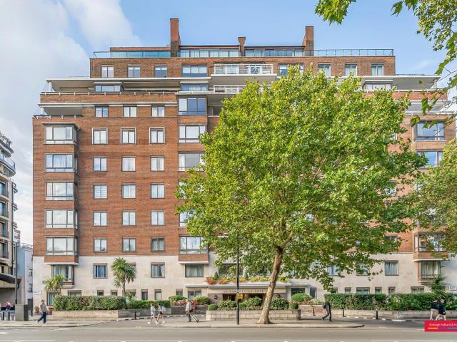 Apartment for rent in Bayswater, Greater London