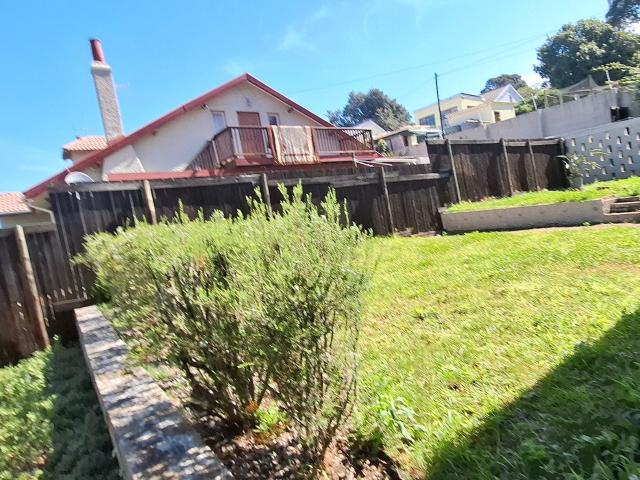 Apartment for rent in Bushmans River Mouth, Eastern Cape
