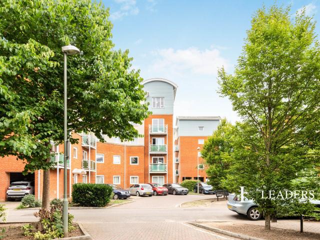 Apartment for rent in Red Hill, Surrey