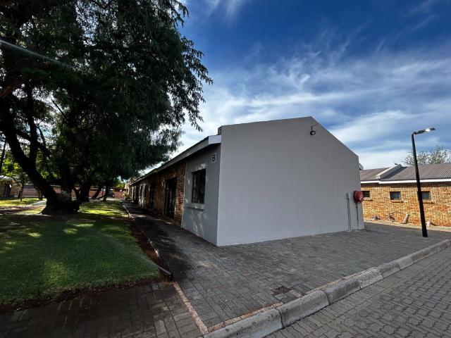 Apartment for rent in Frances Baard, Northern Cape